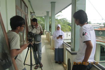Syuting untuk Testimoni