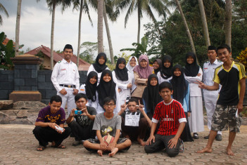 Foto Bareng Crew
