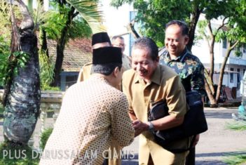 PENYAMBUTAN TIM ASESOR BAP DI RUMAH PENGASUH PONDOK PESANTREN DARUSSALAM