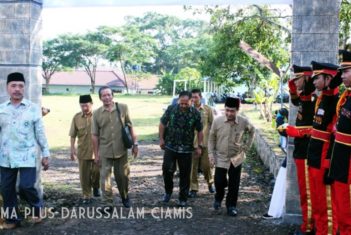 PENYAMBUTAN TIM ASESOR BAP OLEH CIVITAS AKADEMIKA SMA PLUS DARUSSALAM